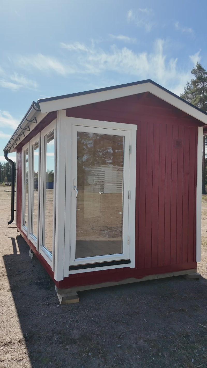 video på hur en bastustuga ser ut